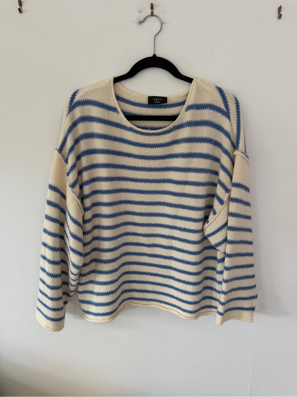 VICI Cream & Blue Striped Scoopneck Sweater small oversize
